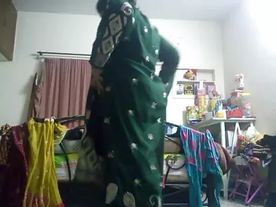 ឡូឡា និងណាវ៉ុន