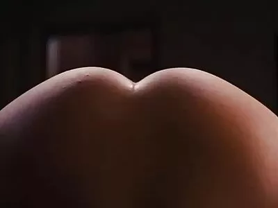សុដន់​មូល​និង​ត្របក​សើម